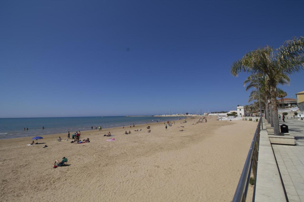 Siciliacasevacanze - Marina Domus Rooms Marina di Ragusa Luaran gambar